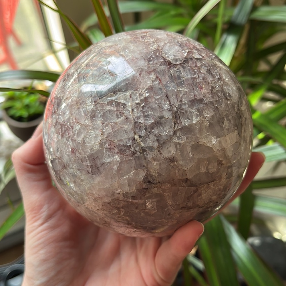 Fire Quartz Sphere ✨ - Picture 5 of 6